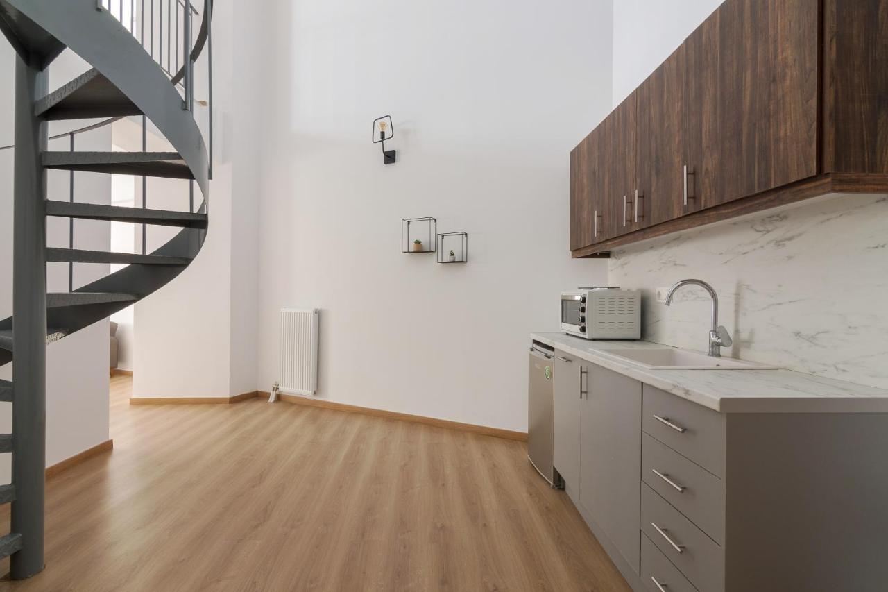 Leochares Lifestyle Apartments - Self Check-In Athens Ngoại thất bức ảnh